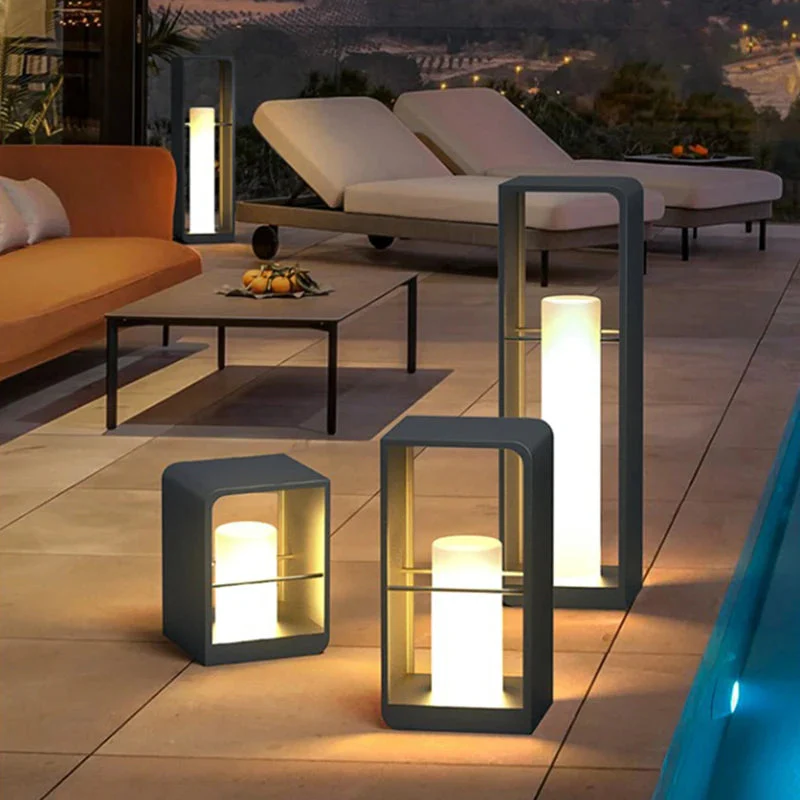 Alessa Portable Waterproof Lawn Solar LED Lamp - Image 4