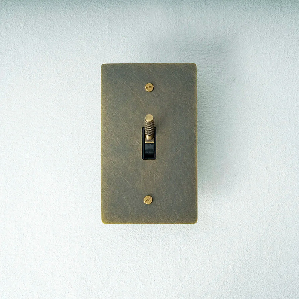 Seus Brass Toggle Light Switch - Image 8