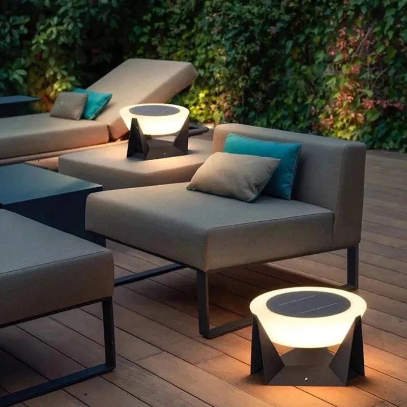 Sunlit Modern Outdoor Led Solar Light - Image 4